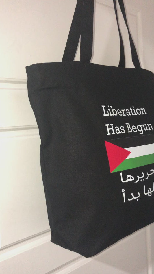 Travel Liberation Zipper Tote